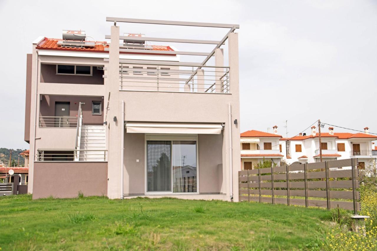 Aelia Luxury Apartments Nikiti  Exterior photo